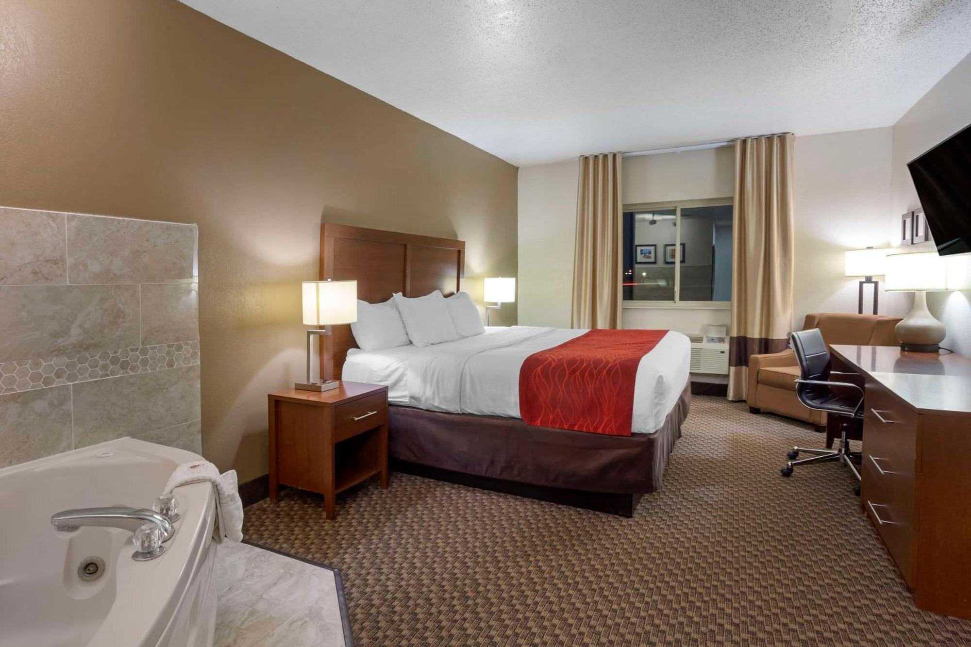 Comfort Inn Hobart-Merrillville I-65 Экстерьер фото